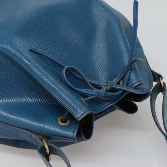 LOUIS VUITTON Epi Petit Noe Shoulder Bag Blue LV Auth - Picture 7 of 16